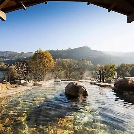 In Near Hot Springs Διαμέρισμα *