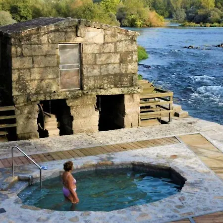 In Near Hot Springs Διαμέρισμα